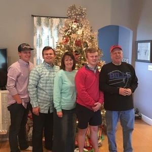 Meet your Posher, Connie